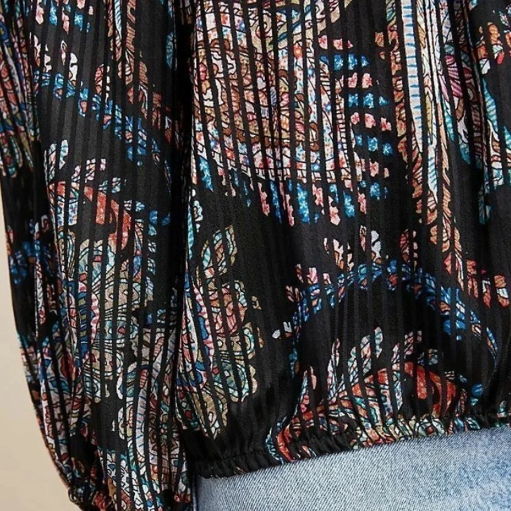 NWT MAEVE Madeira Long Sleeve V-Neck Elastic Hem Burnout Blouse Size Small - Picture 5 of 6